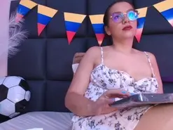 Amateur Adult Video Chat of ValentinaVegaaa