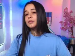 Amateur Adult Webcam of Black_roseee