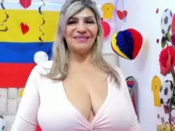 Amateur Adult Video Chat of Celeste_Lincon