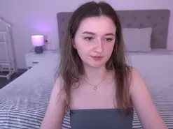 Amateur Free Porn Cam of CyrenaLuxe