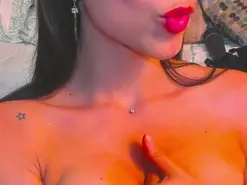 Amateur Adult Video Chat of FaloonRoussel