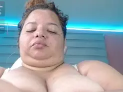 Amateur Nude Webcam of lexxy_bbw_