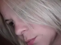 Amateur Sex Cam of Hottye
