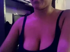 Amateur Sex Chat of sofia_brunni