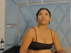 Amateur Adult Webcams of Lucy_asm