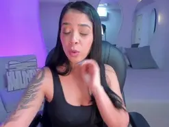 Amateur Live Sex Cam of LucyCarter