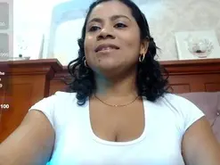 Amateur Watch Live Sex Cams of amber_rousse