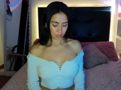 Amateur Adult Webcam of angela_martina1