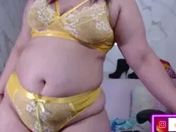 Amateur Adult Video Chat of kiara_scott