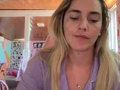 Amateur Live Sex Cam of FresitaParadise