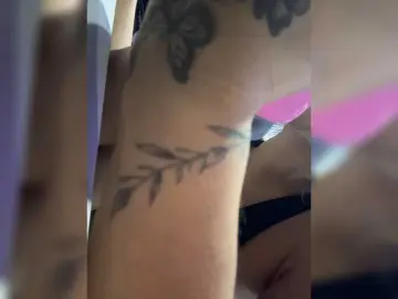 Bongacams Best live sex cam show of lucygirl-