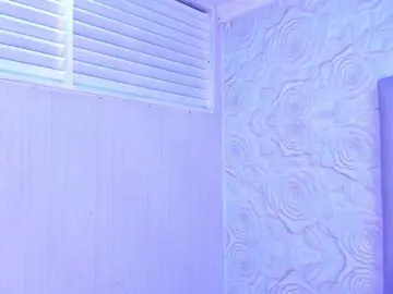 Bongacams Live Sex Cam of LyaDubois