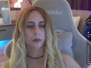 Bongacams Best Webcam of -Light-Fury-