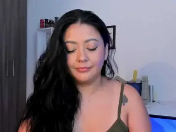 Bongacams Free Live Porn of Lauratoro