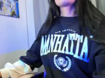 Bongacams Watch Live Sex Cams of allisonlove69