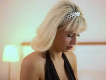 Bongacams Sex Cam of AdelineKing