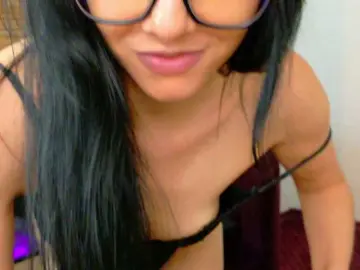 Bongacams Watch Live Sex Cams of MiaaAngell