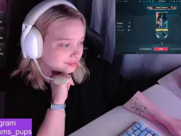 Bongacams Watch Live Sex Cams of AlinaAdams