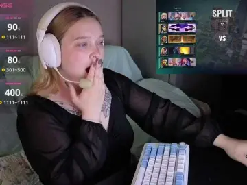 Bongacams Adult Webcam of AlinaAdams