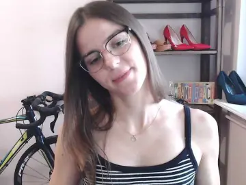 Bongacams Watch Live Sex Cams of MegiKiss