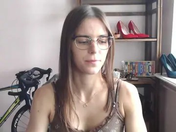 Bongacams Watch Live Sex Cams of MegiKiss