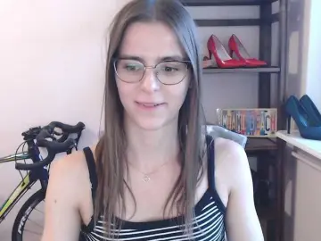 Bongacams Watch Live Sex Cams of MegiKiss