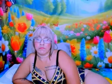 Bongacams Live Porn of indianroxy