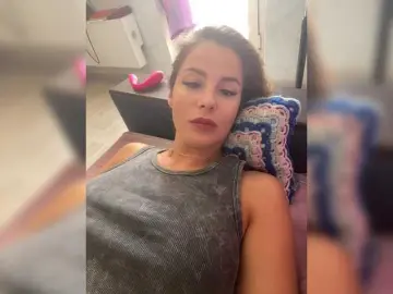 Bongacams Live Sex of Lovelygirls1
