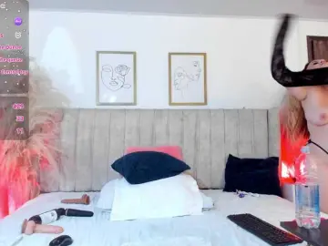 Bongacams Live Porn of mia-lourence