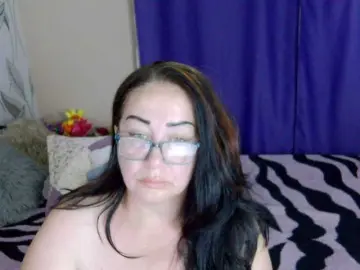 Bongacams Nude Webcam of LexyBlair