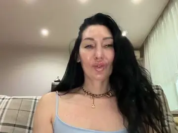 Bongacams Best Webcam of KorolevaQween000