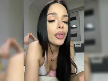 Bongacams Nude Webcam of Lola-li