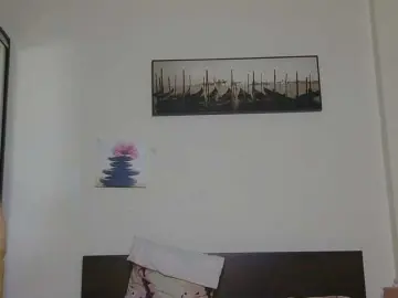 Bongacams Free Live Porn of CarluyMessy