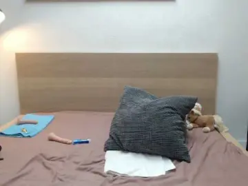 Bongacams Watch Live Sex Cams of ZoeKhalifa