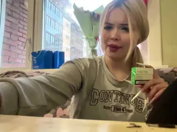 Bongacams Live Sex Cam of AngelenaBuote