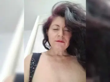 Bongacams Sex Chat of LINALUNERA1