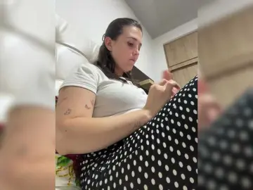 Bongacams Watch Live Sex Cams of karlacortes1