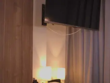 Bongacams Watch Live Sex Cams of AitanaJhons