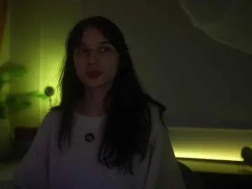 Bongacams Live Sex Cam of hor-neyJ0zy