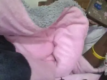 Bongacams Live Sex of prettyglowing
