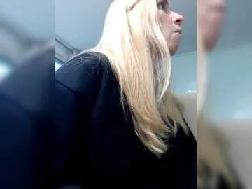 Bongacams Live Porn of LittleSammy