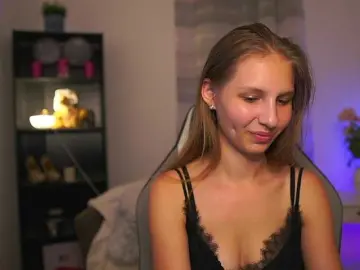 Bongacams Free Porn Cam of emmiemurray