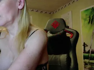 Bongacams Sex Chat of AngelikaMore