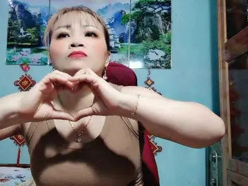 Bongacams Sex Chat of Linhanhsex2k