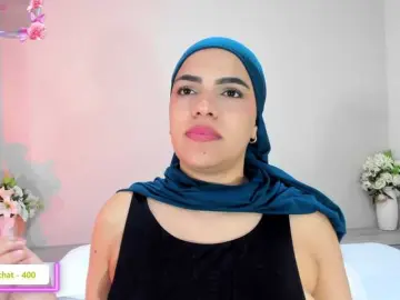 Bongacams Free Porn Cam of mhia-paris