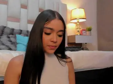 Bongacams Live Sex Cam of NauthyNahomi