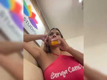 Bongacams Watch Live Sex Cams of MeganRosse1
