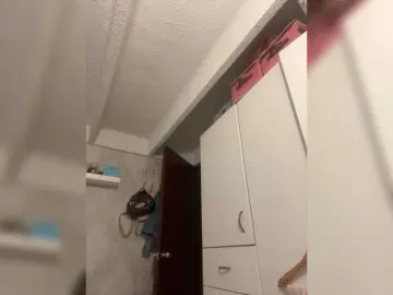 Bongacams Best live sex cam show of SallyeLeins