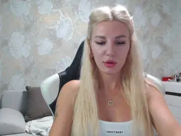 Bongacams Adult Webcam of 18Kristy778