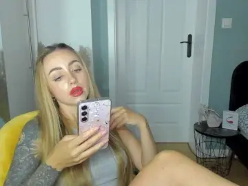 Bongacams Free Porn Cam of SEXYcoralie